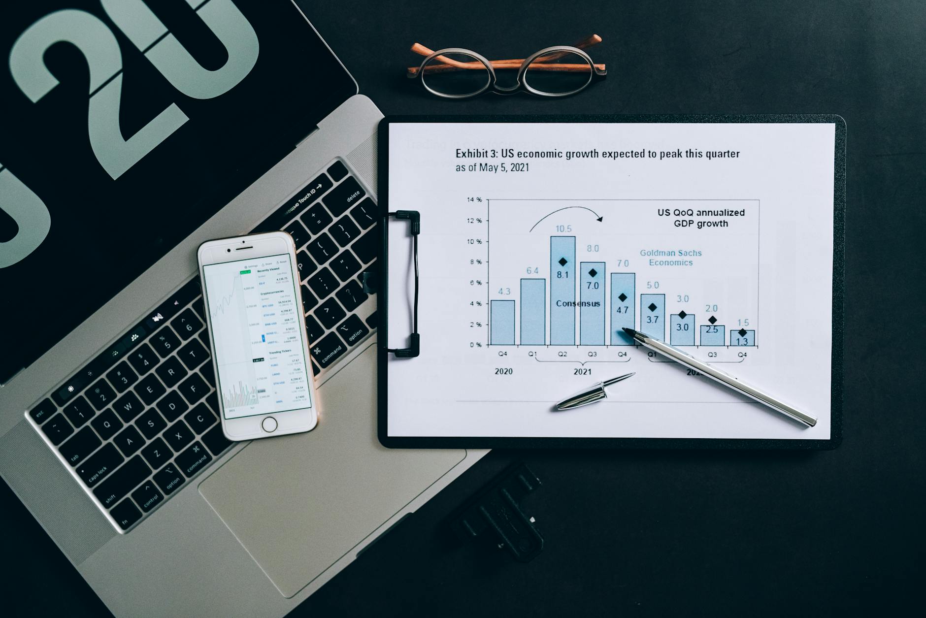 Circular Economy Powered by IoT: How Smart Tech is Closing the Loop